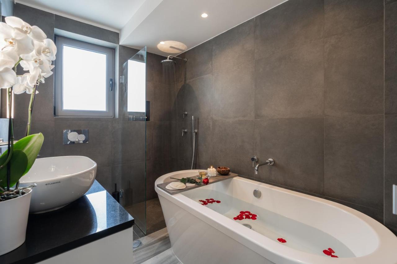 Elegant Suite - Acropolis Athen Eksteriør billede